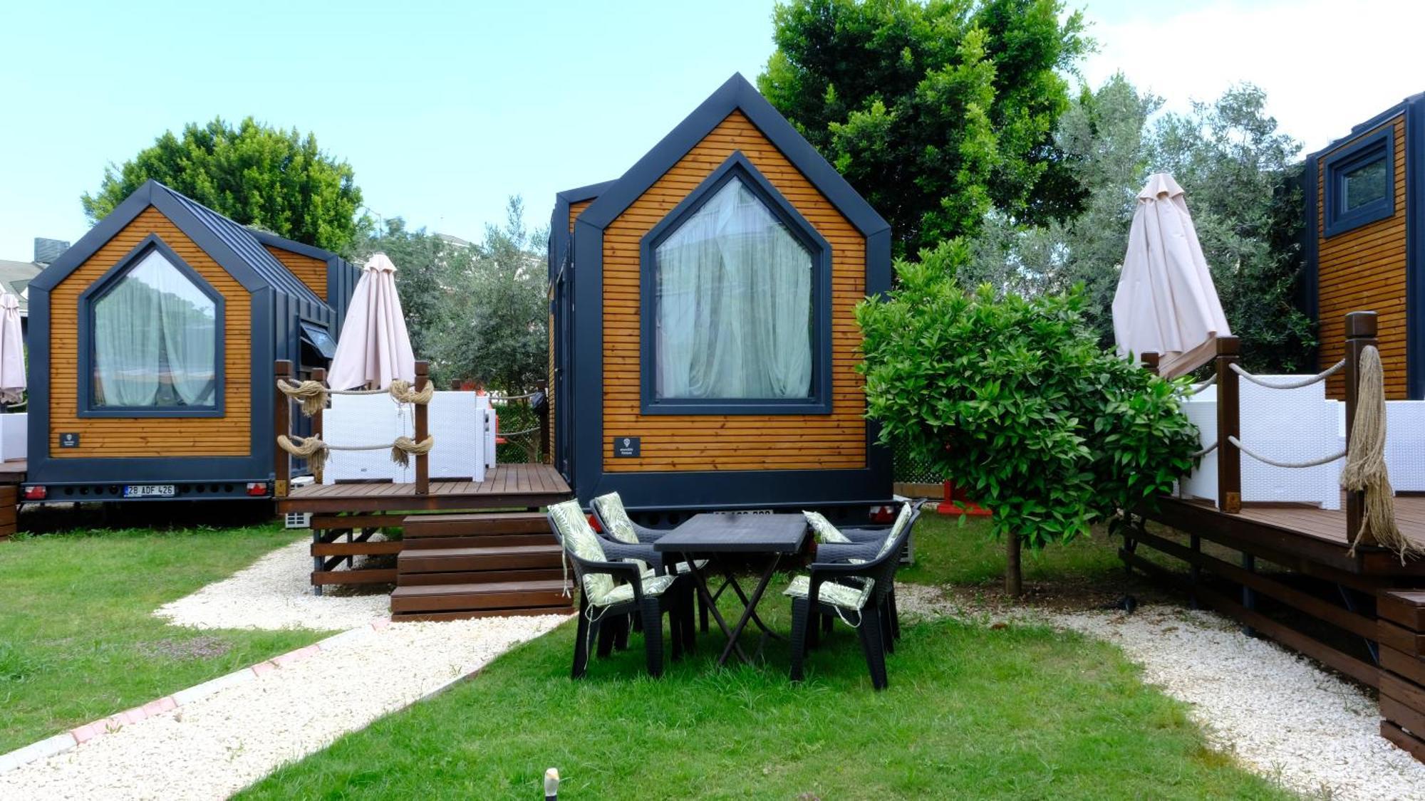 Efe Tiny House Hotel Serik Luaran gambar