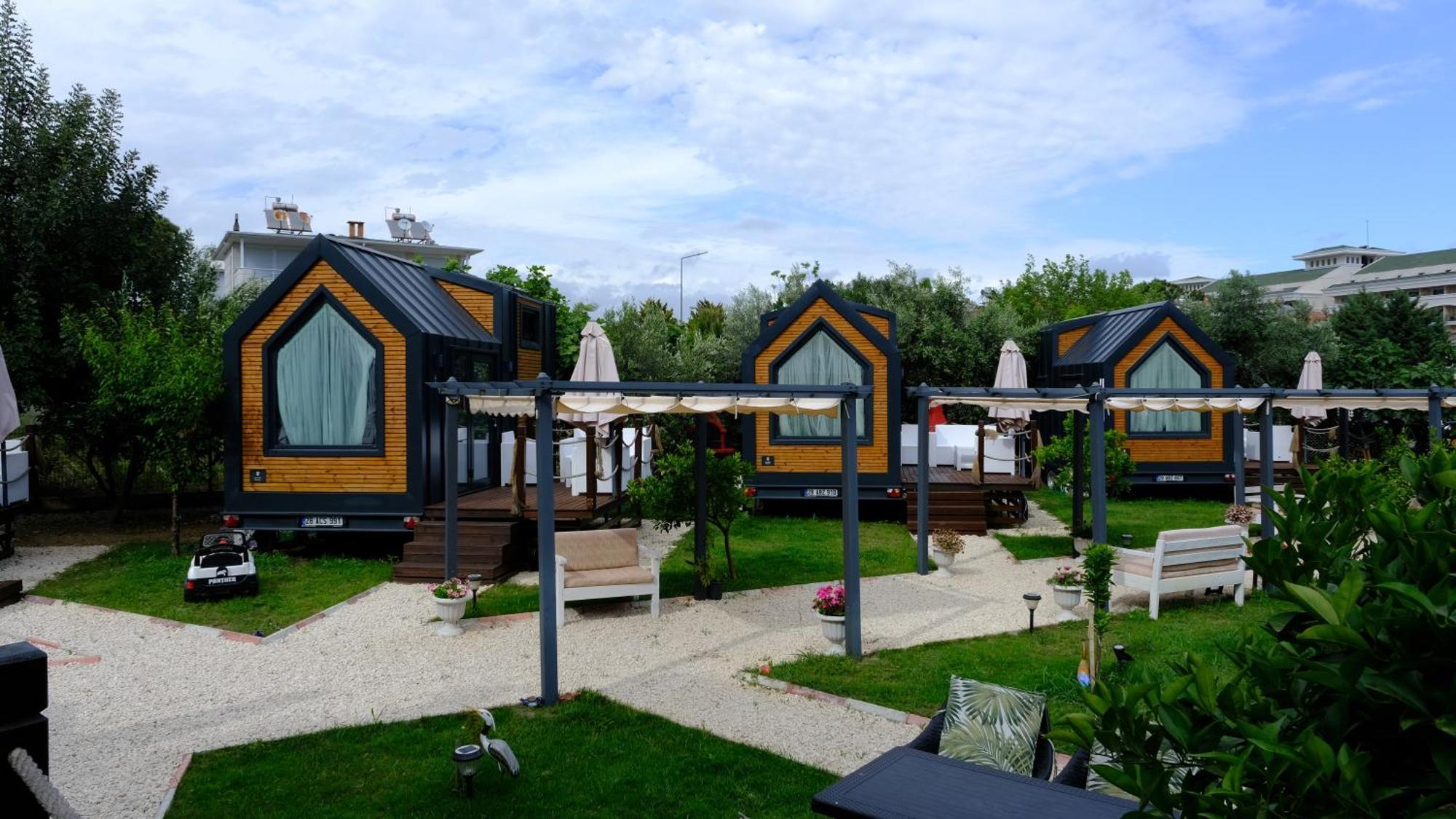 Efe Tiny House Hotel Serik Luaran gambar